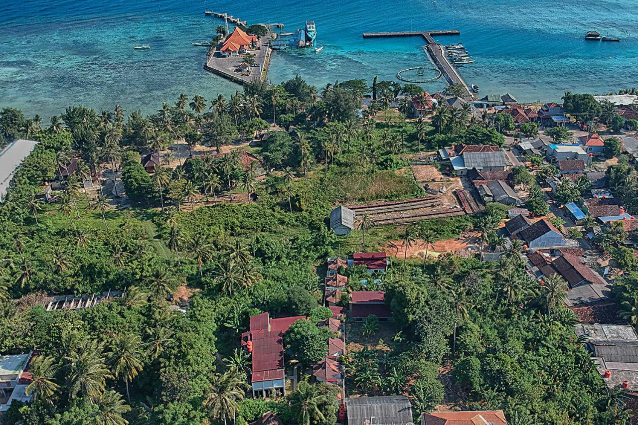 Ayu Hotel Karimunjawa Eksteriør billede